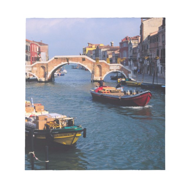 Europa, Italien, Venedig. Einfahrt von Schiffen Notizblock (Vorderseite)