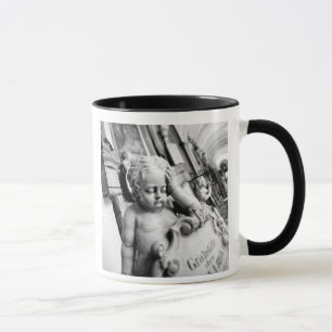 Europa, Österreich, Salzburg. Cherub und Denkmal 3 Tasse