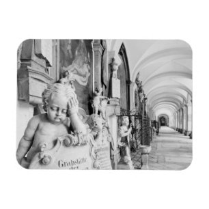 Europa, Österreich, Salzburg. Cherub und Denkmal Magnet