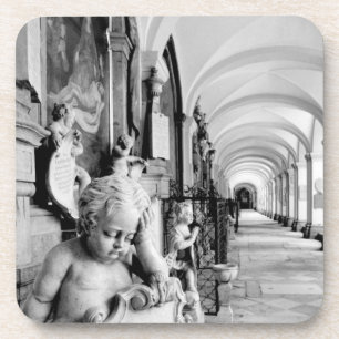 Europa, Österreich, Salzburg. Cherub und Denkmal  Untersetzer