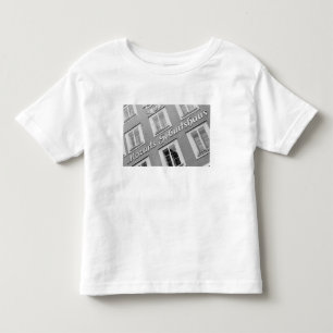 Europa, Österreich, Salzburg. Mozarts Geburtshaus Kleinkind T-shirt