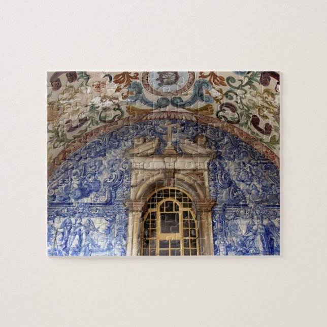 Europa, Portugal, Obidos. Farbenfrohe Architektur (Horizontal)