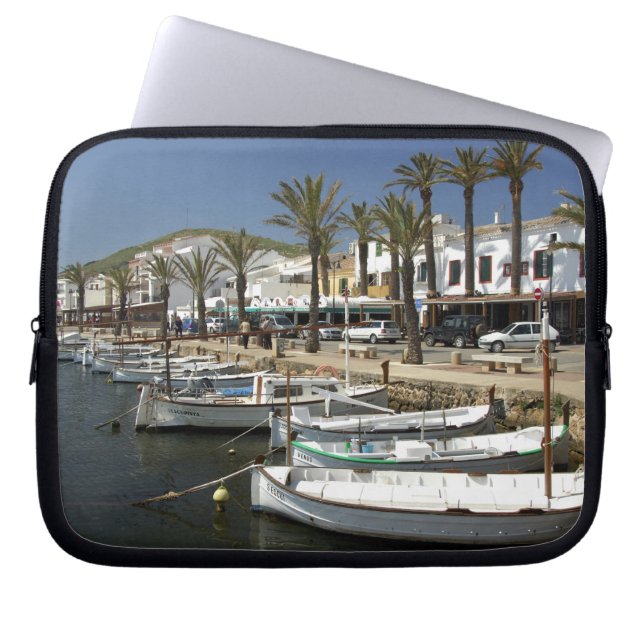 Europa, Spanien, Menorca (auch Menorca). Fischfang Laptopschutzhülle (Vorderseite)