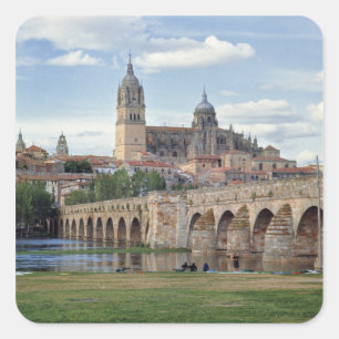 Europa, Spanien, Salamanca. Die römische Brücke üb Quadratischer Aufkleber
