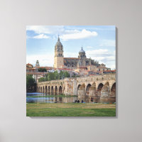 Europa, Spanien, Salamanca Die römische Brücke übe