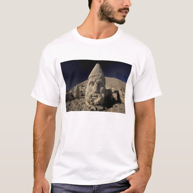 Europa, Türkei, Kurdi. Nemrut Dagh. T-Shirt (Vorderseite)