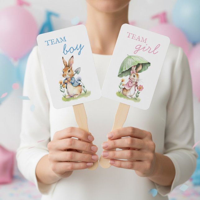 Éventail Peter Rabbit Team Girl or Team Boy Baby Reveal (Peter Rabbit storybook themed gender reveal hand fans)