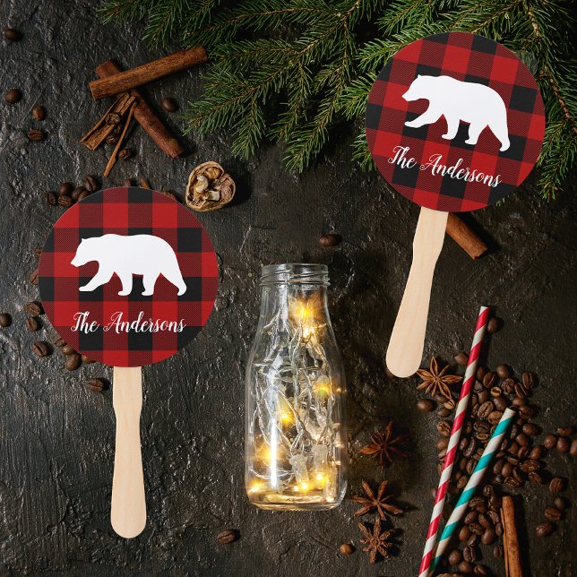Éventail Red Buffalo Plaid & Bear | Nom personnel Cadeau (Créateur téléchargé)