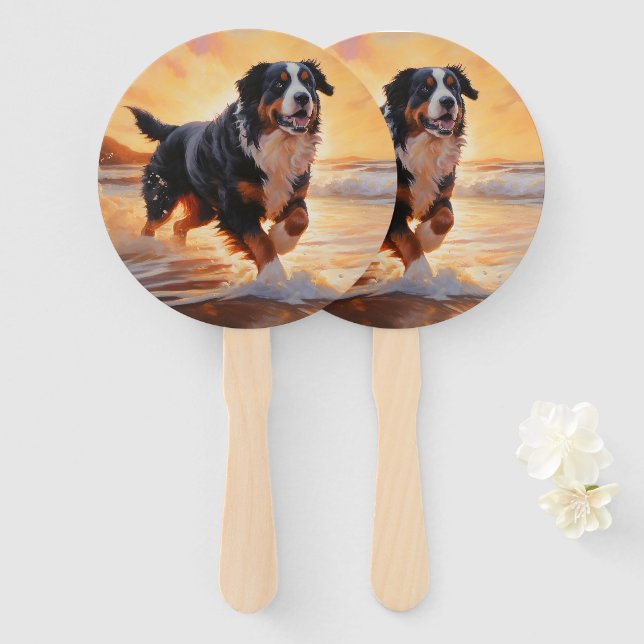 Éventail Sandy Paws Bernese Mountain Dog on Beach Sunset (Devant et derrière)