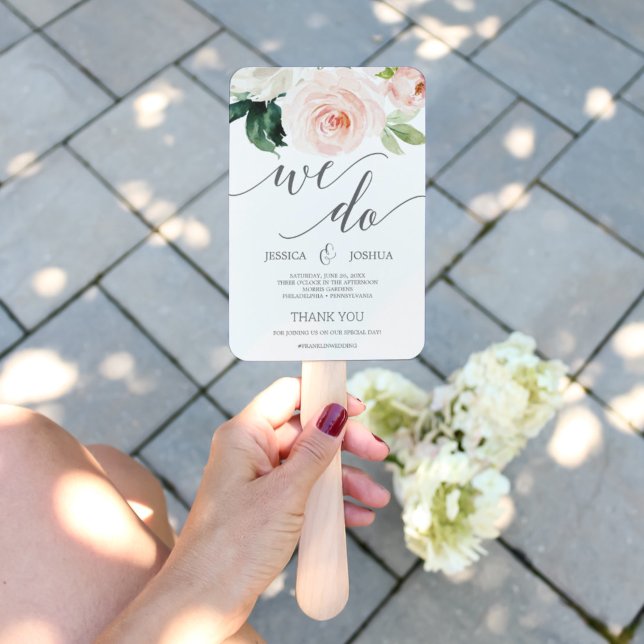 Éventail Ventilateur du programme de mariage Blushing Bloom (Créateur téléchargé)