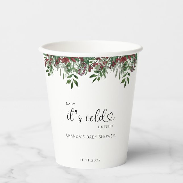 Evergreen Christmas Baby ist draußen kalt Pappbecher (Vorderseite)
