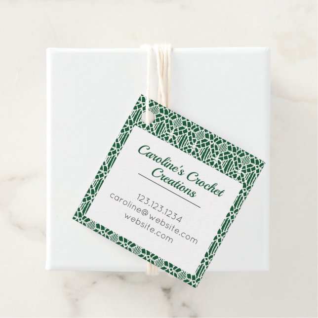 Evergreen mit weißem Crochet Lace-Muster Geschenkanhänger (Beispiel)