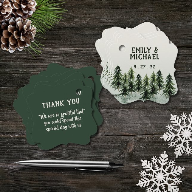 Evergreen Mountain Forest Green Black Geschenkanhänger (Von Creator hochgeladen)
