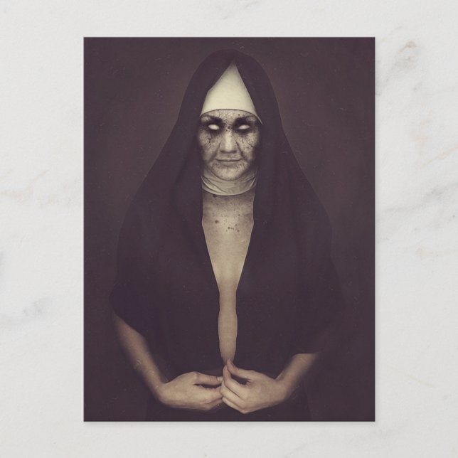 Evil Nun Halloween Postcard Postkarte (Vorderseite)