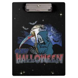 Evil Skeleton in Scary Dark Night Halloween Klemmbrett