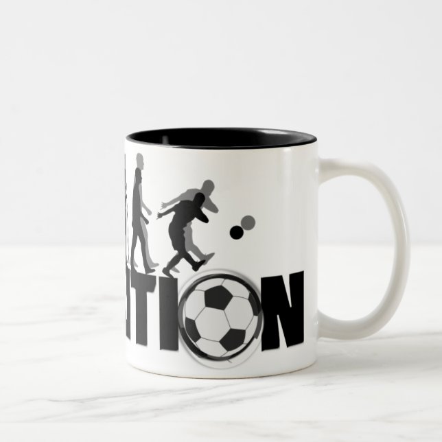 Evolution Soccer Mug (Droit)