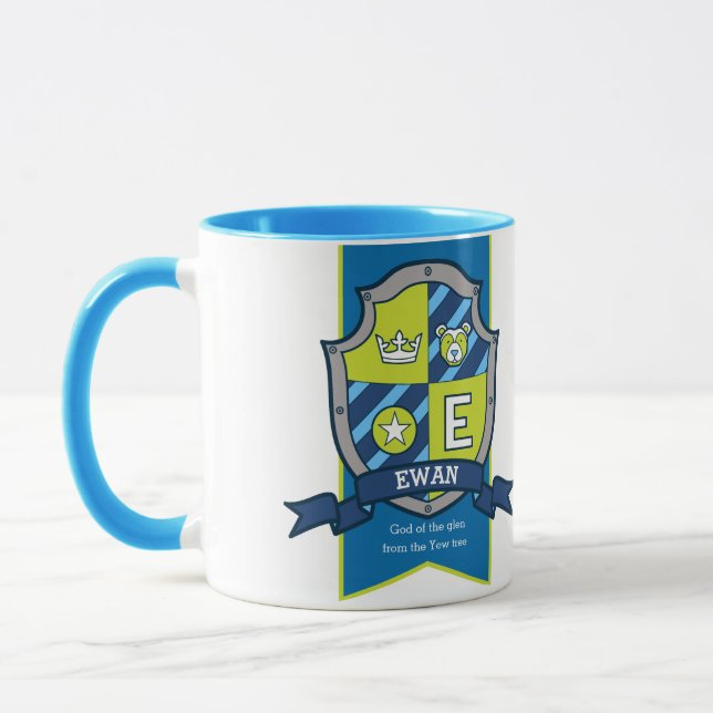 Ewan Buchstabe E Wappen blau grün bedeutet Tassen (Links)