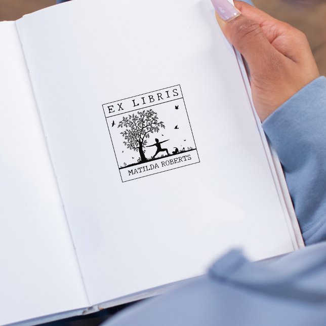 Ex Libris Yoga mit einer Katze in der Natur, Buch Gummistempel (Von Creator hochgeladen)