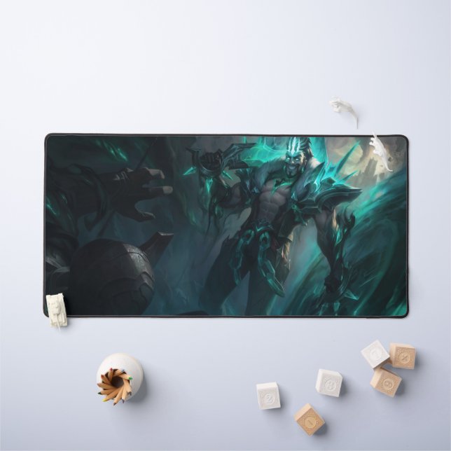 Executioner Gaming Desk Mat | Glorious Ax Champ Schreibtischunterlage (Kindertisch)