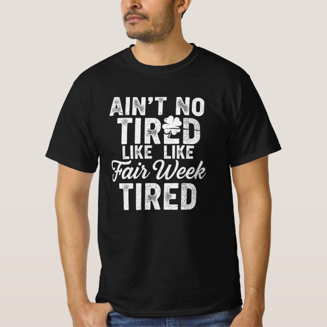 Exhausted But Happy Design  T-Shirt (Vorderseite)