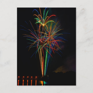 Exhibición de colores en fuegos artificiales postkarte