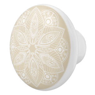 Exotic White Mandala auf Beige Hintergrund Keramikknauf