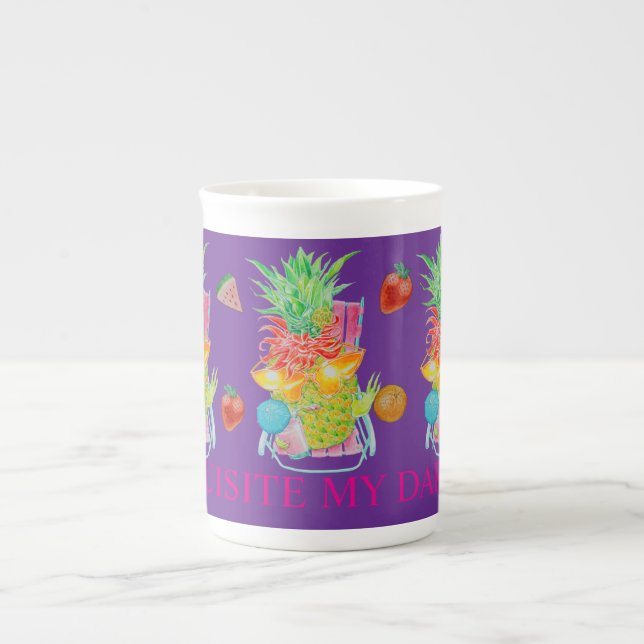 EXQUISITE DAMEN-KUNSTMUGG  PROZELLANTASSE (Vorderseite)