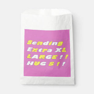 Extra Large Hugs Design rosa-gelbe Grafik Geschenktütchen