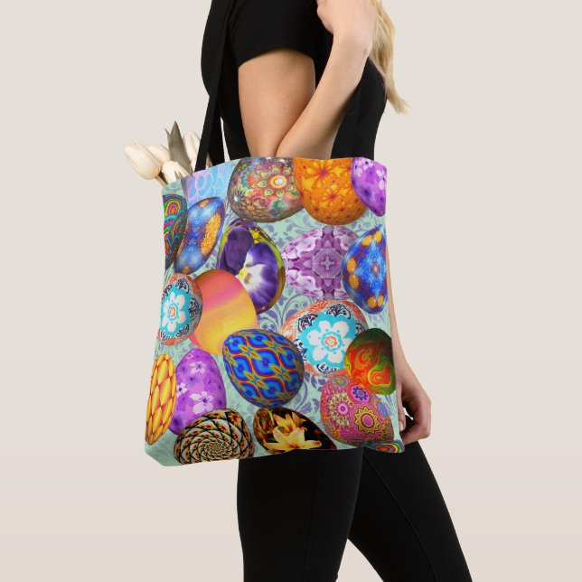 Extravagante Ostereier auf tadellosem Damast Tasche (Von Nahem)