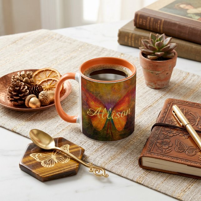 Extravaganter Schmetterling personalisiert Tasse (Von Creator hochgeladen)