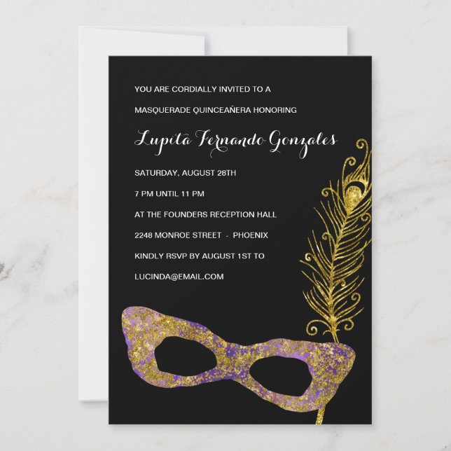Extravagantes Lila Masquerade Quinceanera Party Einladung (Vorderseite)