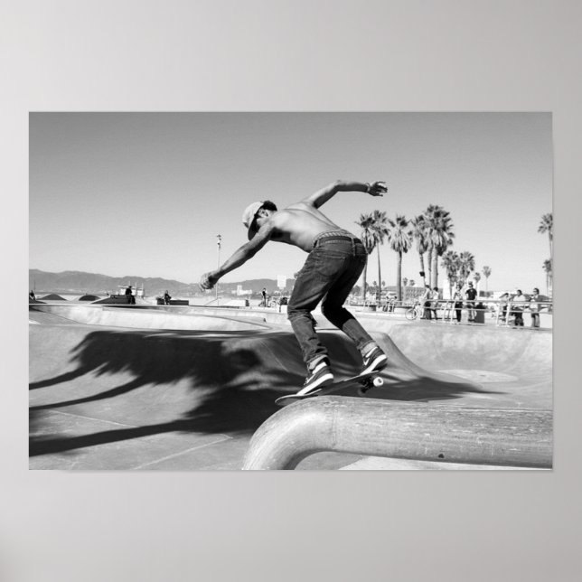Extrem Sports Poster: Skateboarder macht Tricks Poster (Vorne)