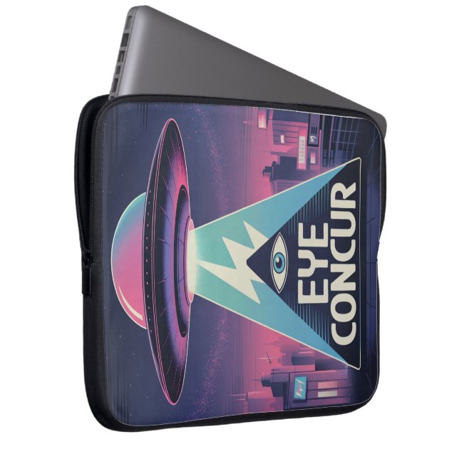 EYCONCUR ALIEN PYRAMID POWER Laptop Sleeve (Vorne Rechts)