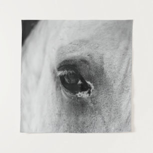 EYE OF THE WHITE HORSE WANDTEPPICH