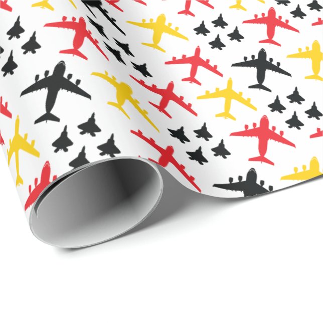 F22 C17 KC135 in Rot-Gelb und Schwarz Geschenkpapier (Rolleneckpunkt)