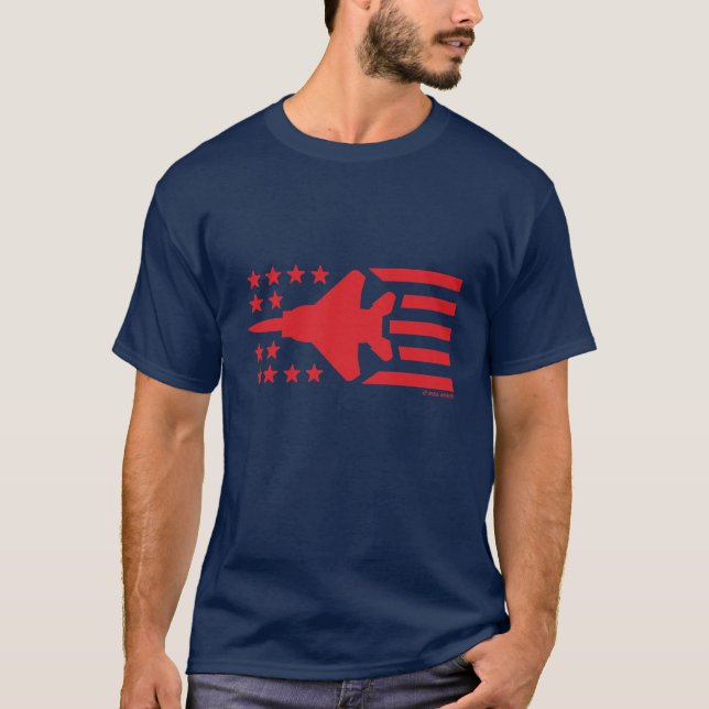 F-15 Strike Eagle FighterJet Rote US Flagge T-Shirt (Vorderseite)