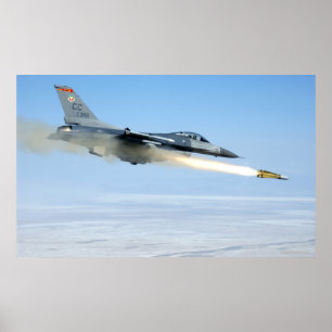 F-16 feuert eine Außenseiterrakete ab Poster