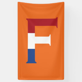 F Monogram überlagert sich auf der NLD-Flagge auf Banner