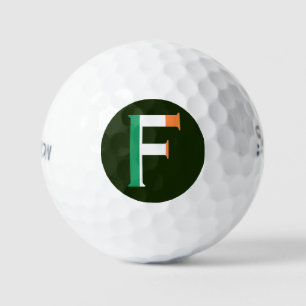 F-Monogramm überlagert auf irischer Flagge ssf gbt Golfball