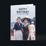 Fabulous Lady Friends Retro Geburtstagsfreundschaf Karte<br><div class="desc">Ändern Sie die Nachricht,  wenn Sie auf diesem Retro zwei schöne Freunde stehend zusammen Grußkarte wünschen.</div>