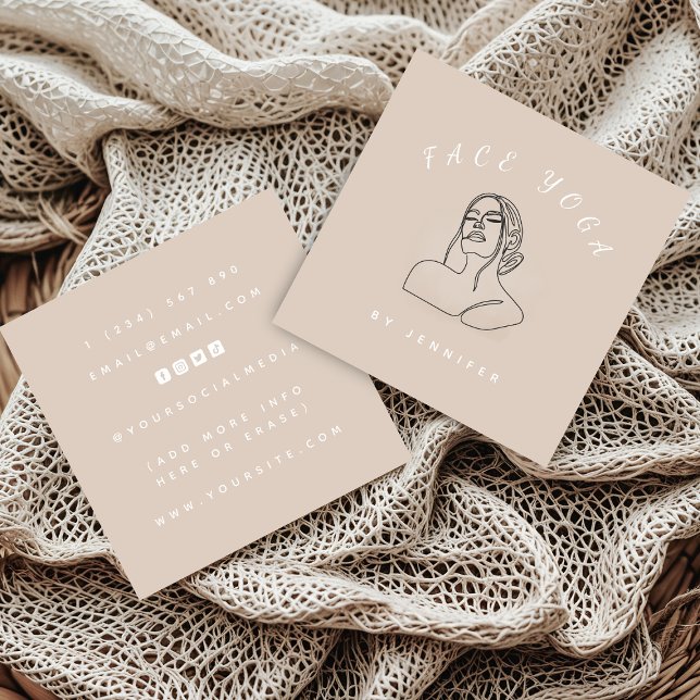 Face Yoga Instructor Line Gezeichnet Boho Feminine Quadratische Visitenkarte (Von Creator hochgeladen)