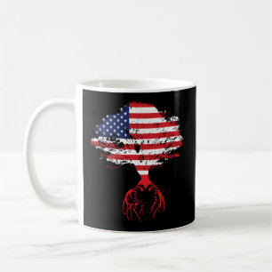 Fahne der albanischen Roots unter der amerikanisch Kaffeetasse