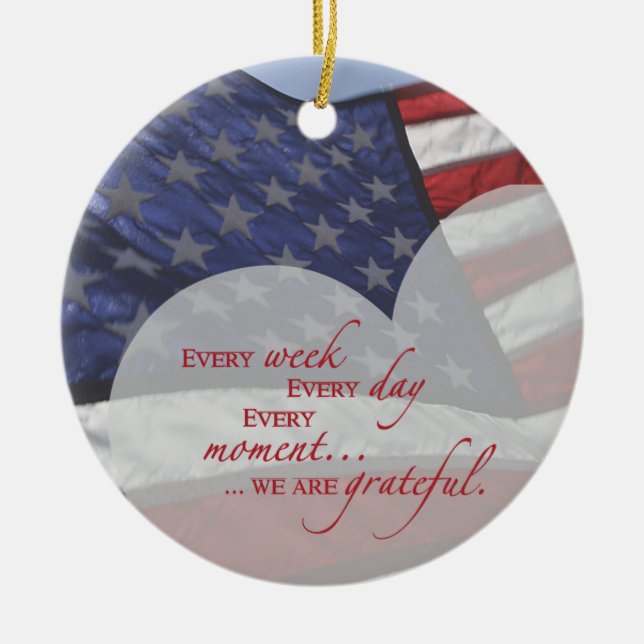 Fahne des patriotischen Herzens, militärische Aufw Keramik Ornament (Vorne)