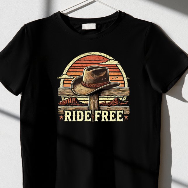 "Fahren Sie frei." T-Shirt (Von Creator hochgeladen)
