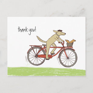 Fahrrad fahrender Hund und Eichhörnchen Whimsical  Postkarte