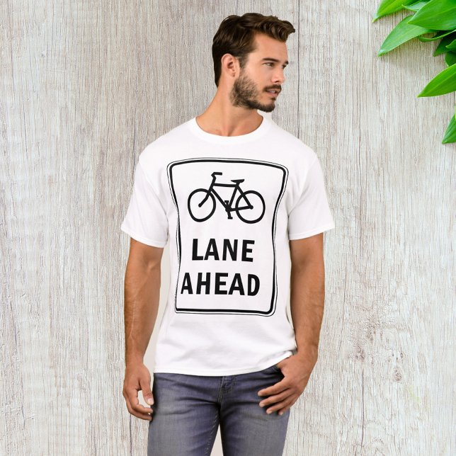Fahrradbahn vor dem Schild Straßenverkehrssicherhe T-Shirt (Von Creator hochgeladen)