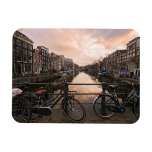 Fahrräder am Sonnenuntergang in Amsterdam Magnet