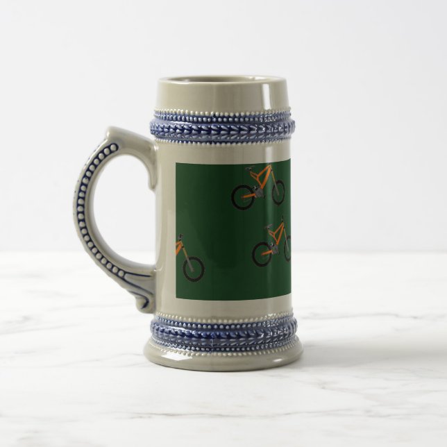 Fahrräder auf grün bierglas (Links)