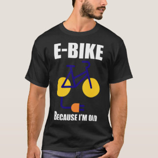 Fahrradfahrer mit elektrischem Fahrrad großes Fahr T-Shirt