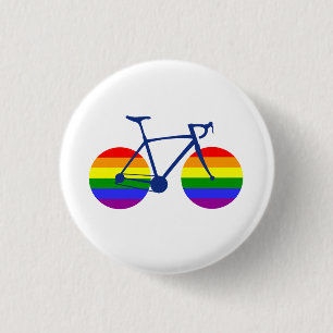 Fahrt mit dem Pride Bike Button